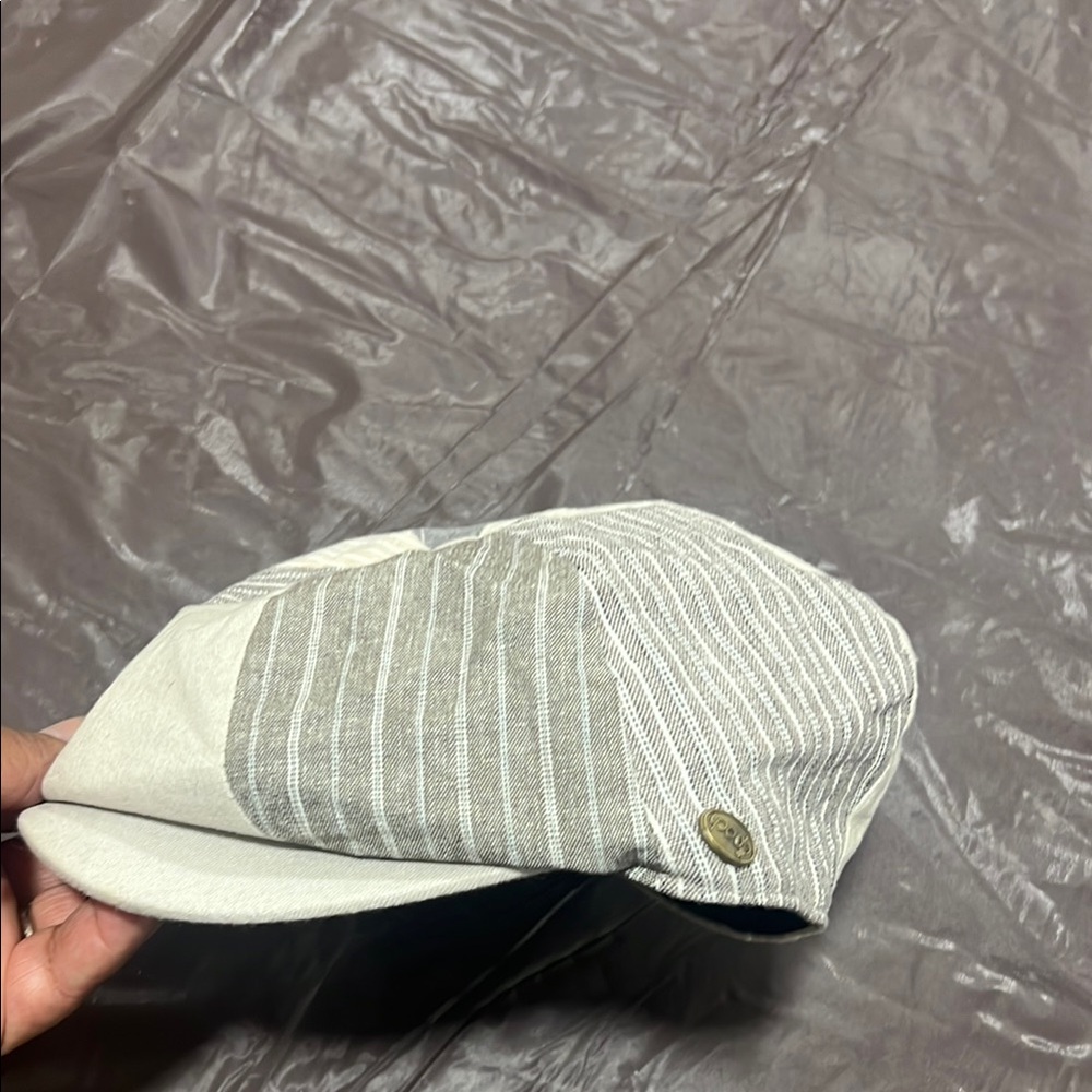 Stylish Gray Patchwork Cap - image 3